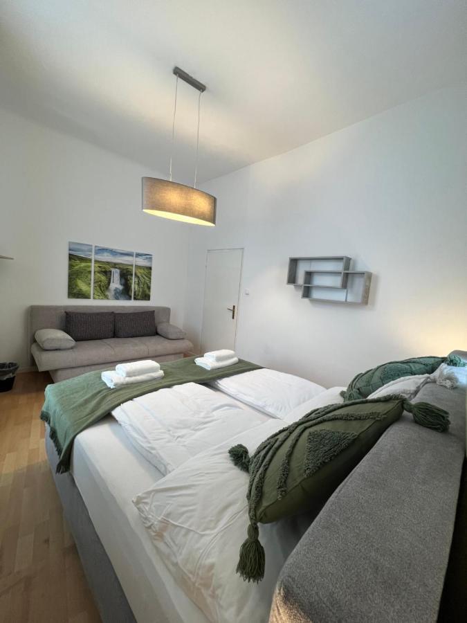 Spacious & Deluxe Big Apartment Near Prater Vídeň Exteriér fotografie